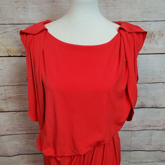 Vince Camuto dress - Picture 2 of 9